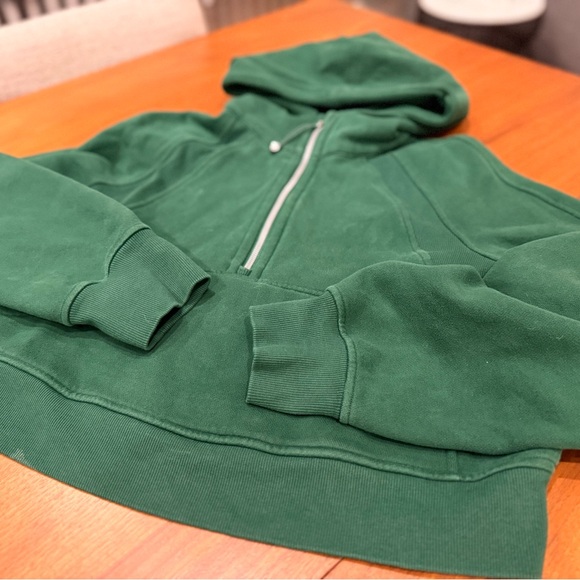 Lululemon Scuba Half-Zip Hoodie - Picture 3 of 4